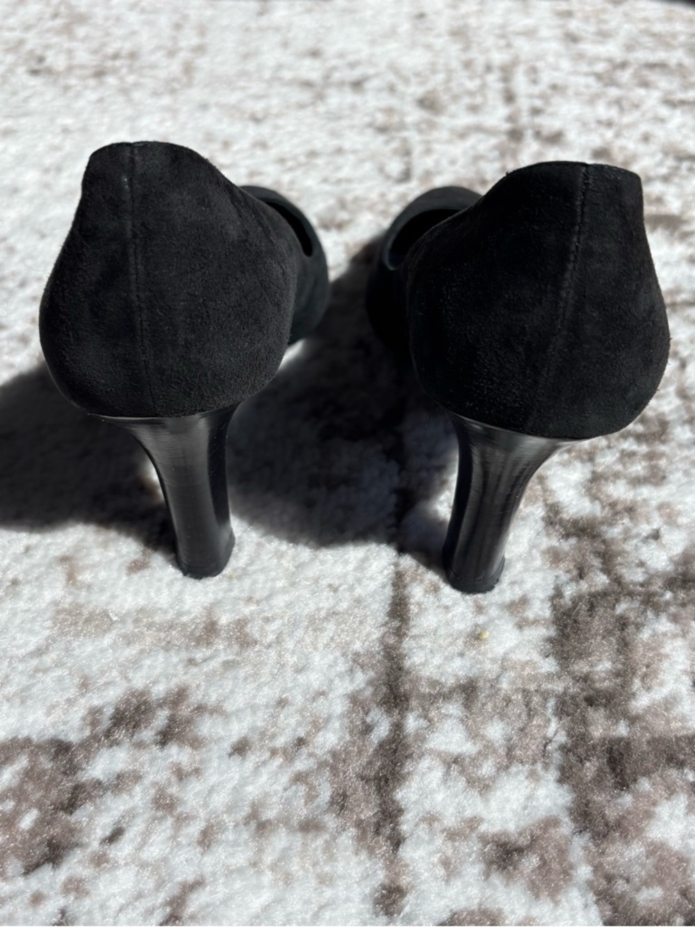 Vintage 90’s Salvatore Ferragamo Black Suede Mid-Heel Pumps - Picture 12 of 13
